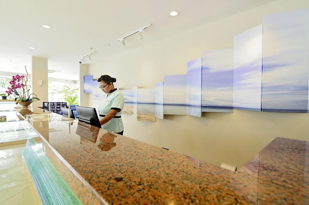 Hotel Oceania