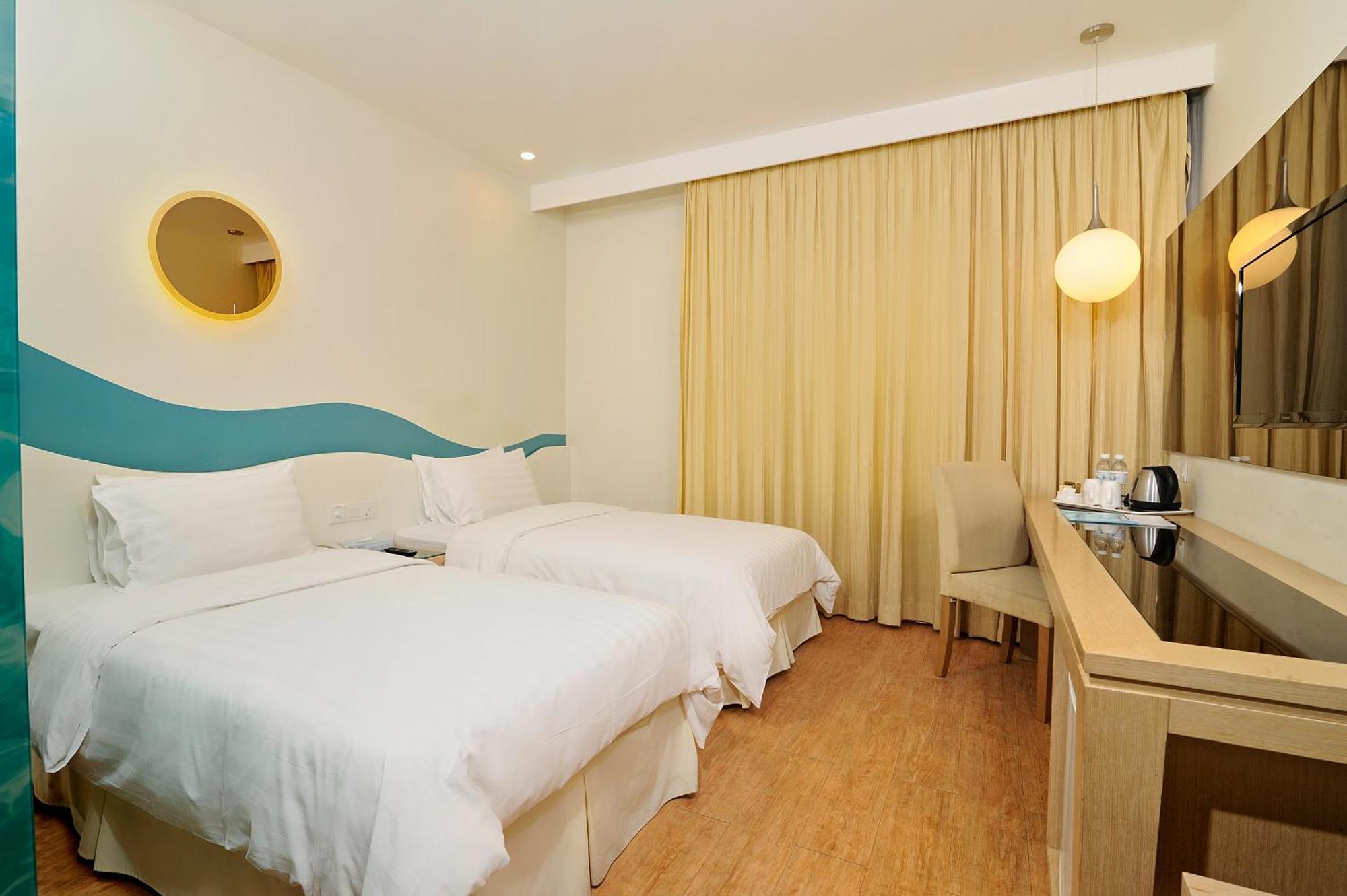 Hotel Oceania 3*
