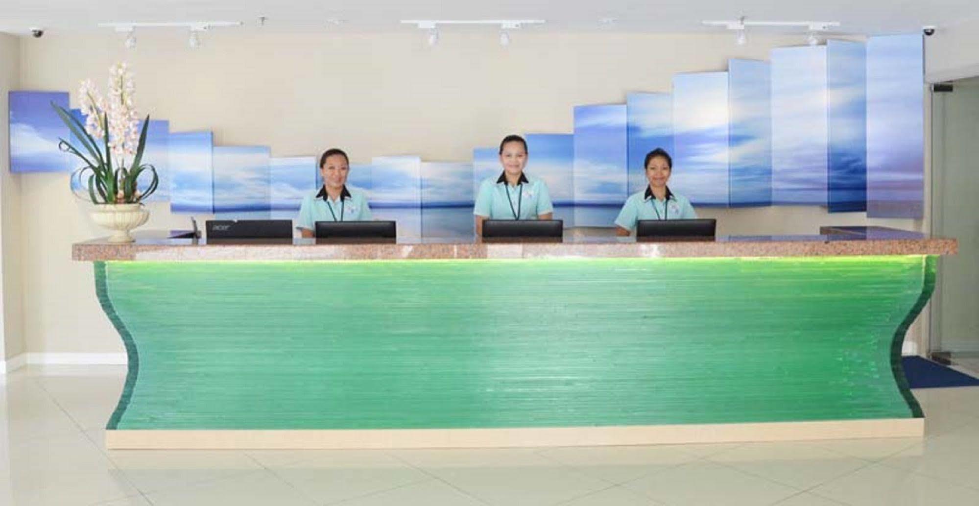 Hotel Oceania 3*