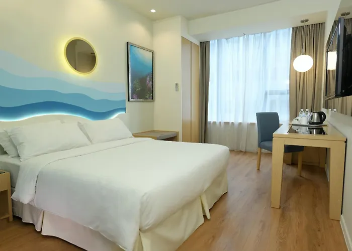 Oceania Hotel