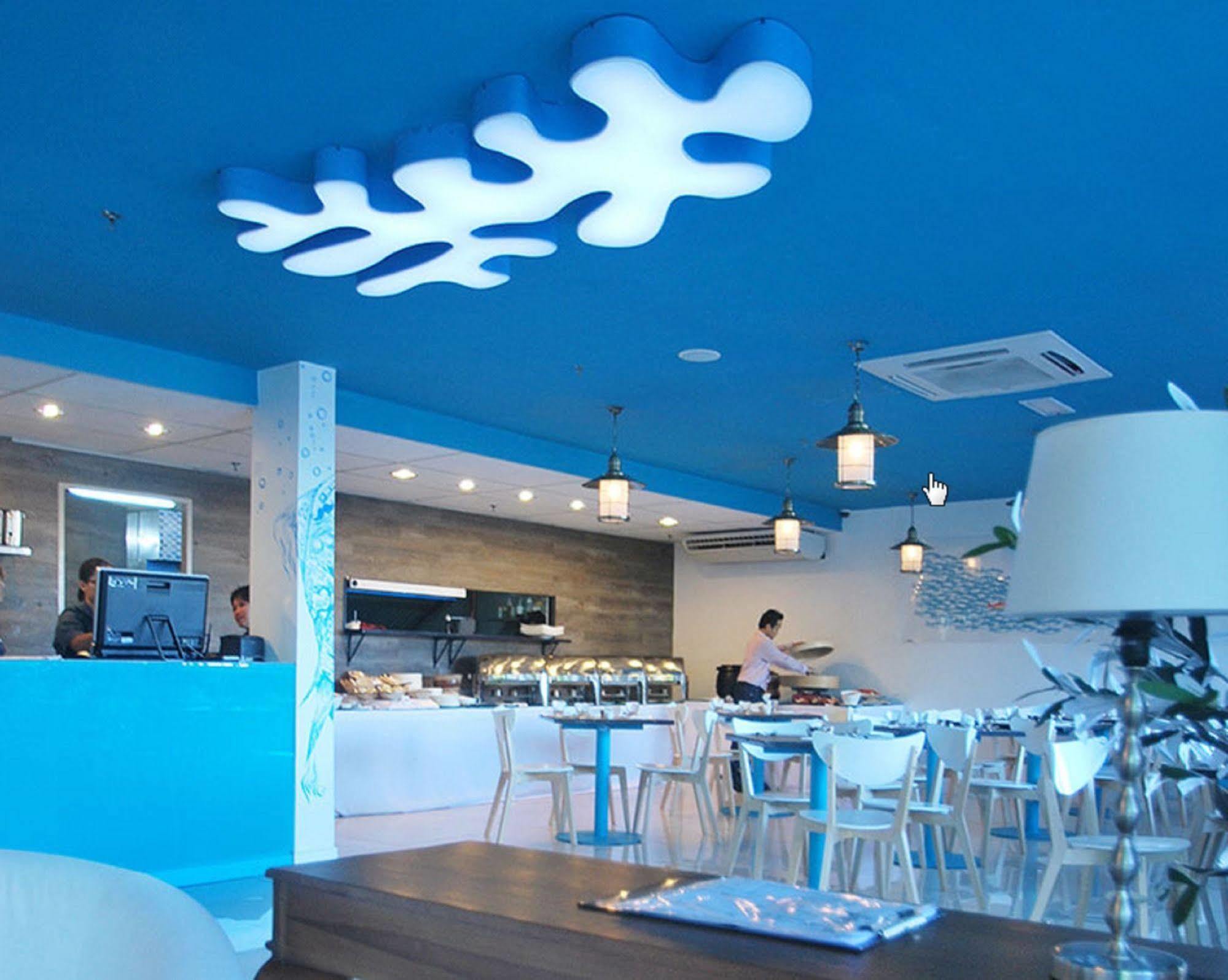 Oceania Hotel 3*